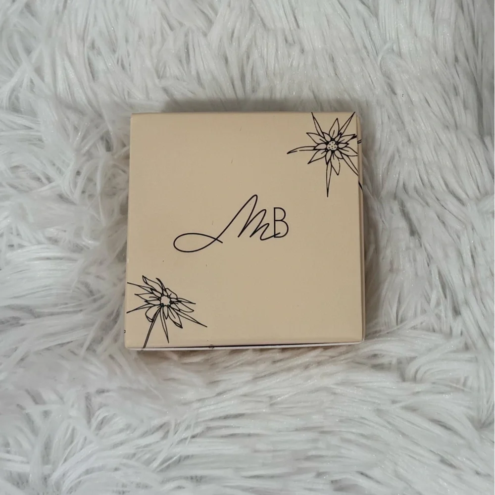 Monika Blunder Beauty Blunder Cover Concealer Foundation 7.5 Sieben NEW